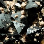 magnetite black mineral