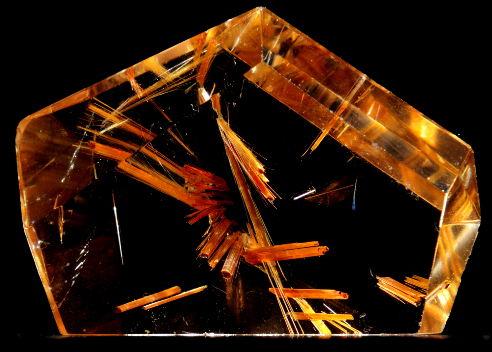 Acicular quartz Crystal